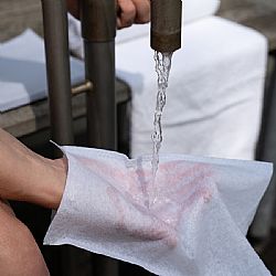 ABENA ΓΑΝΤΙΑ ΚΑΘΑΡΙΣΜΟΥ MOLTON, ULTRASONIC ΚΛΕΙΣΙΜΟ (POLYESTER) 20x50τεμ